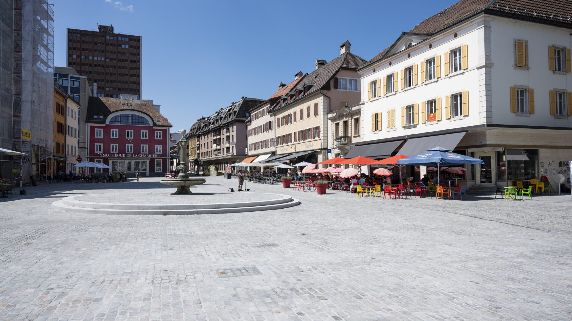 Une grande fête populaire pour célébrer le printemps et la place du Marché à La Chaux-de-Fonds