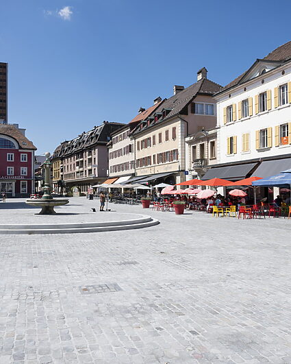 Une grande fête populaire pour célébrer le printemps et la place du Marché à La Chaux-de-Fonds