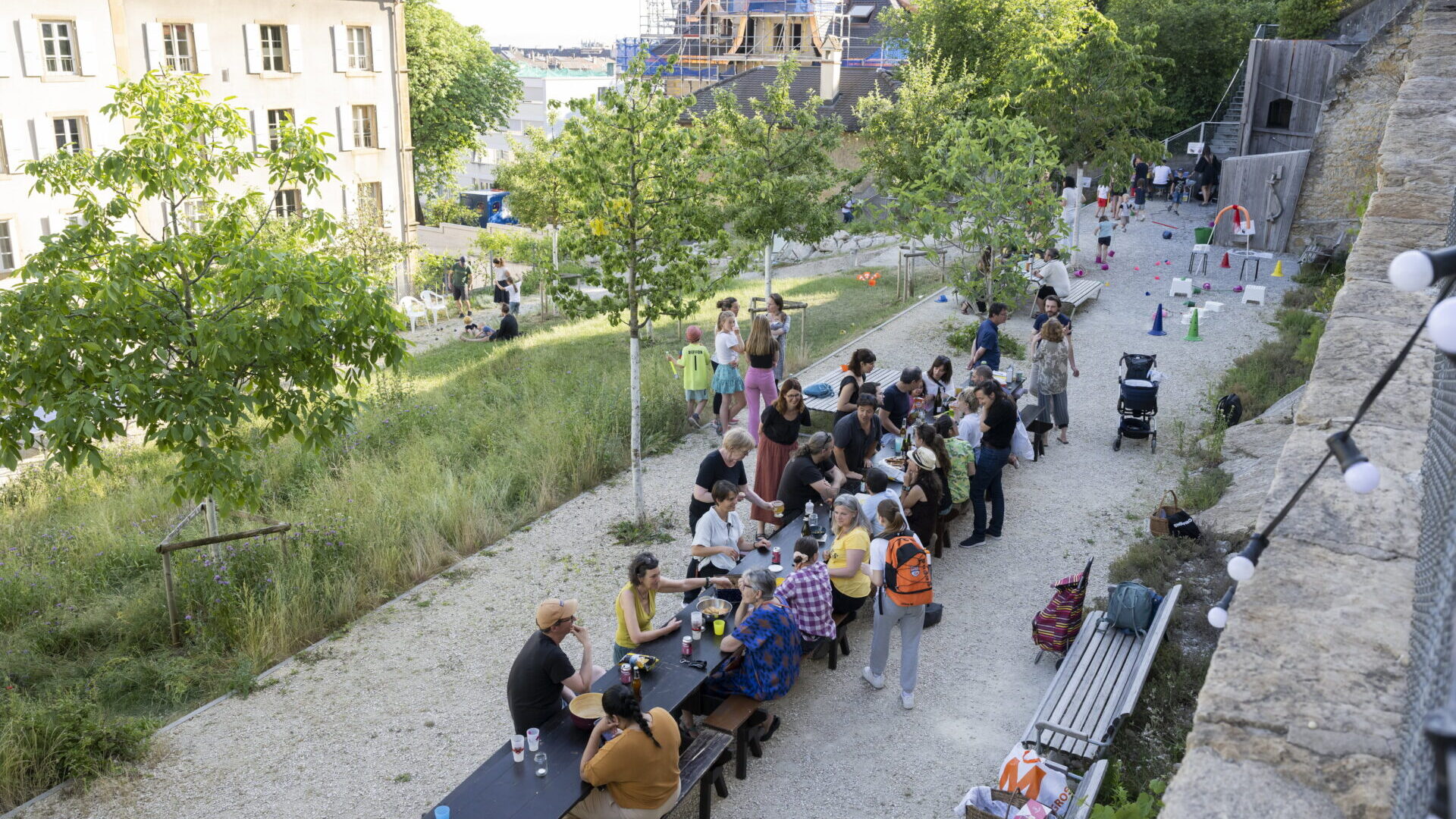 La Fête des voisins est de retour à Neuchâtel. Et la Ville offre toujours l’apéro!