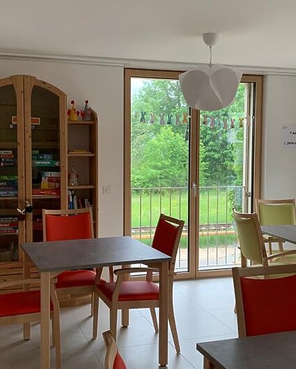L’Entour(âge) aux petits soins pour les aînés dans des locaux flambants neufs