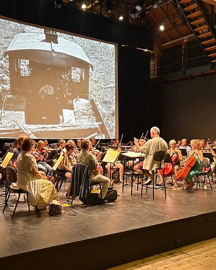 Un ciné-concert millimétré aux Jardins musicaux