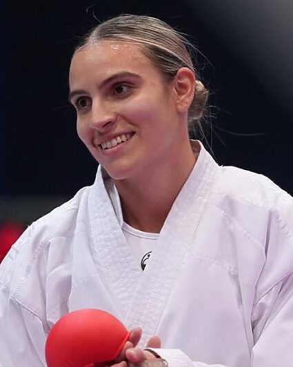 Deux karatékas chaux-de-fonnières en or