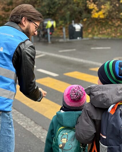 Neuchâtel: coachs de circulation pour les écoliers