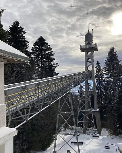 Le phare de Chaumont rallumé le temps des Fêtes