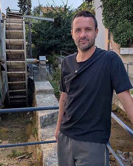 Raphaël Nuzzolo nous fait découvrir St-Blaise