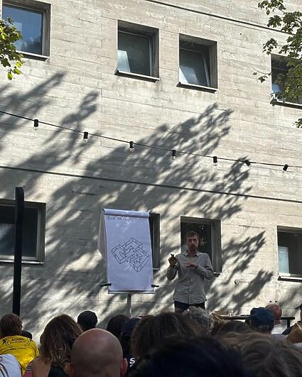 Immersion dans les «Conférences de poche»