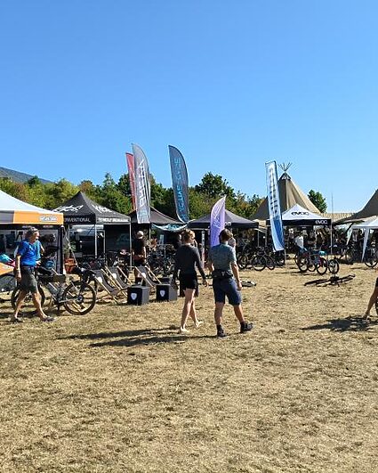 Neuchâtel, capitale internationale du voyage à vélo